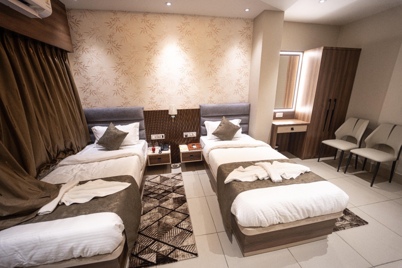 Premium Suite